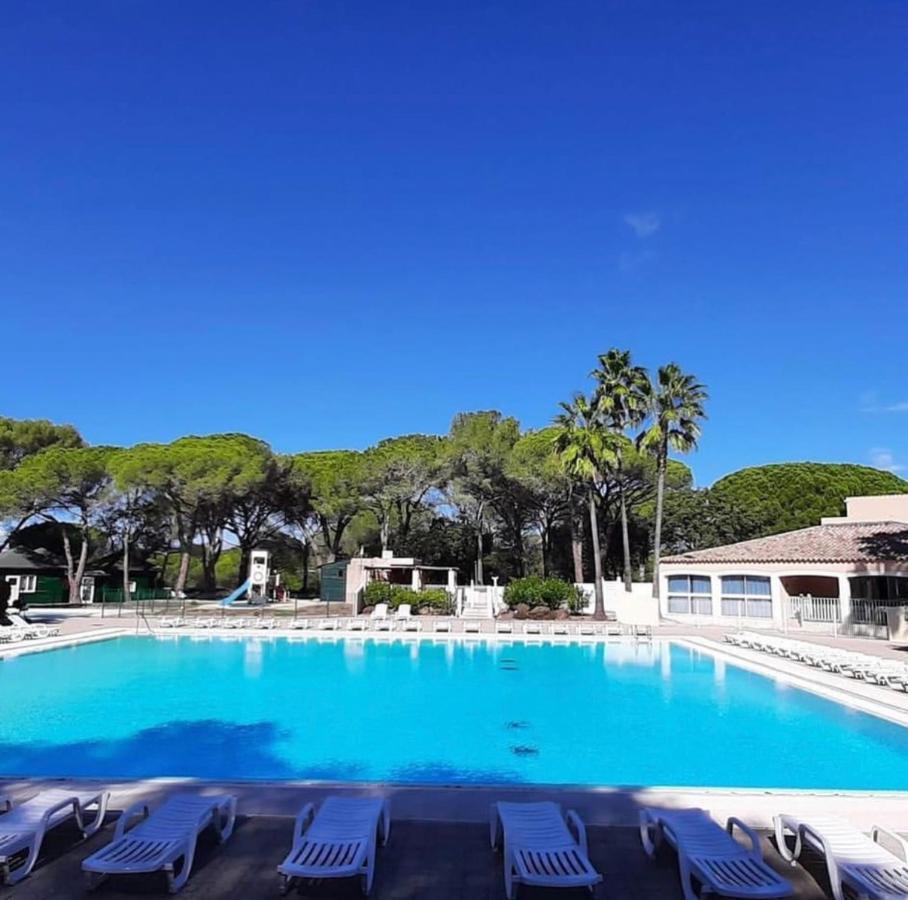 Studio Climatise Avec Piscine Saint-Raphaël 外观 照片