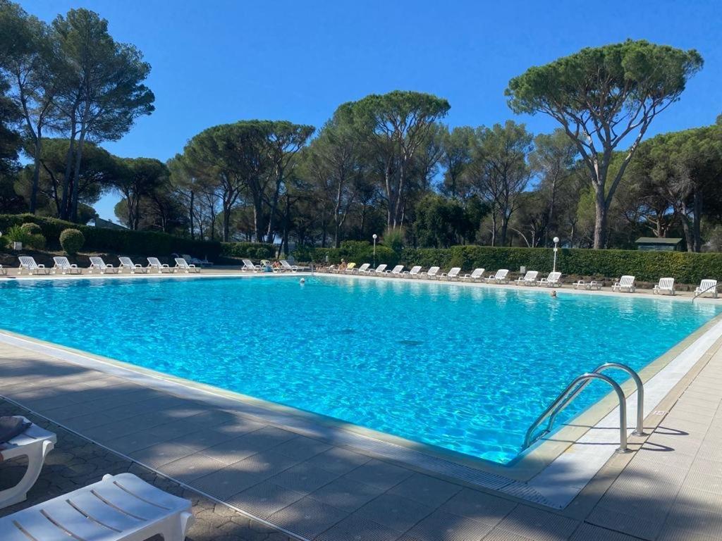 Studio Climatise Avec Piscine Saint-Raphaël 外观 照片